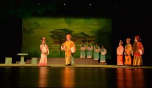 晋江市高甲柯派表演艺术中心演出剧照