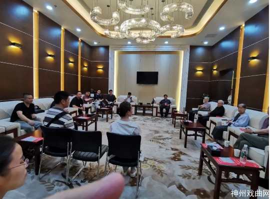我院两剧目参演第八届湖北省楚剧艺术节_18