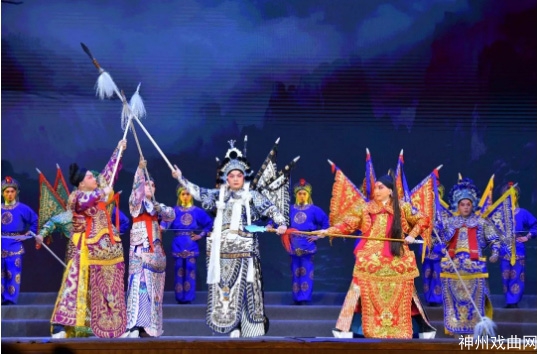 “南国红豆”半生情，“欧凯明桃李专场”展现粤剧的薪火相传_20